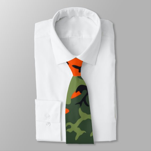 Cravate Orange Camo de chasseur (Attaché)