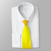 Cravate orange et jaune (Attaché)