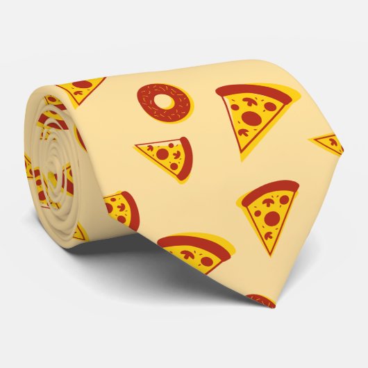 Cravate orientée de pizza (Roulé)