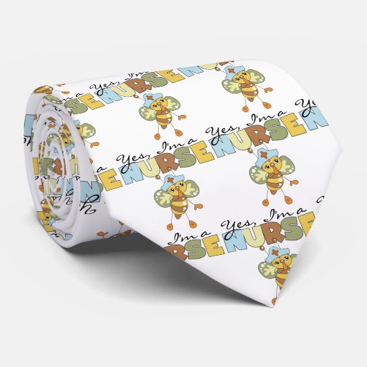 Cravate OUI, je suis infirmière T-shirts et cadeaux (Roulé)