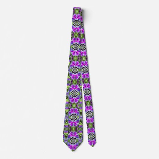 Cravate Papillon et Médaillon Motif Batik en violet (Devant)
