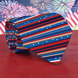 Cravate patriotique rayée rouge, blanc et bleu