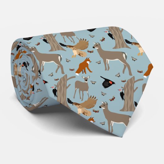 Cravate Pennsylvania Wildlife Deer, Fox, Birds Patterned (Roulé)
