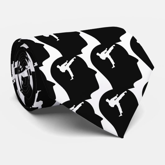 Cravate Penser au karaté (Roulé)