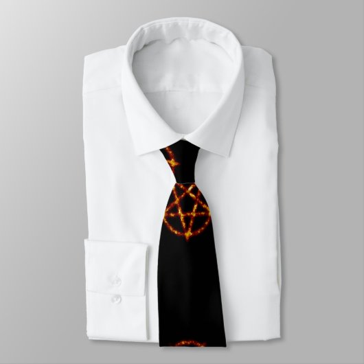 Cravate pentagramme (Attaché)