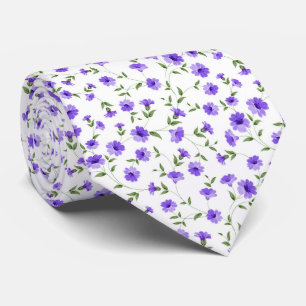 Cravate Petites fleurs violettes et feuilles sur fond blan