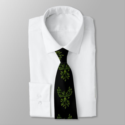 Cravate Phoenix vert se lève sur le noir (Attaché)