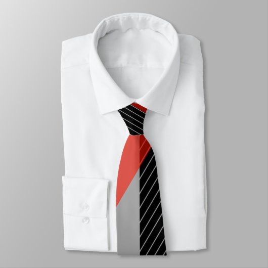 Cravate Pine rayée rouge, noir et blanc (Attaché)