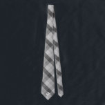Cravate Plaid et monogramme de Buffalo gris<br><div class="desc">Obtenez une impression classique avec ce buffle gris plaid avec votre monogramme sur cette cravate. Choisissez parmi différentes marques de monogramme couleur.</div>