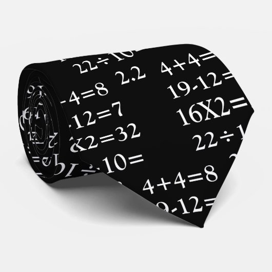Cravate problème mathématique sur le noir (Roulé)