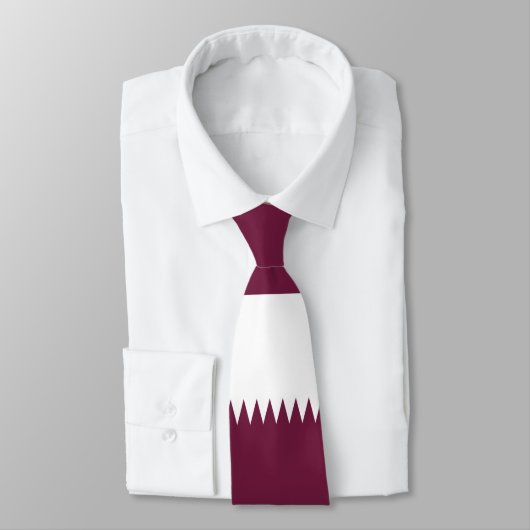 Cravate qatar (Attaché)