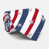 Cravate rayé rouge blanc et bleu 2 étoiles (Roulé)