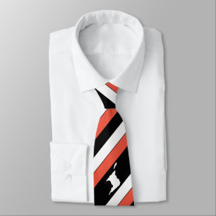 Cravate Rayé Rouge Blanc Noir avec Carte de Trinité sur NO