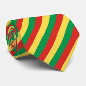 Cravate rayée rouge, jaune et vert (Roulé)