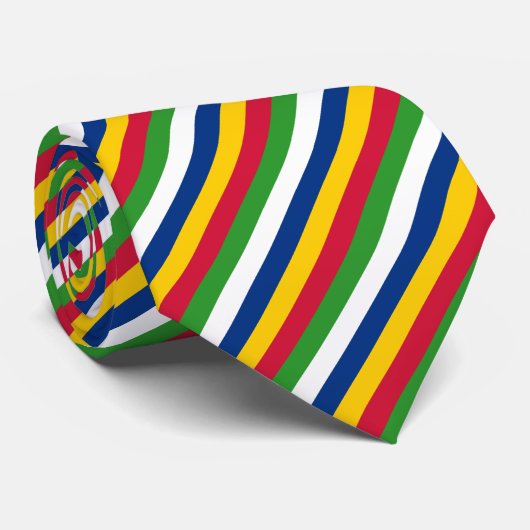 Cravate rayée rouge, jaune, vert, blanc et bleu (Roulé)