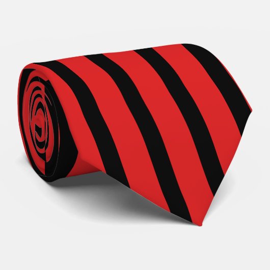 Cravate Rayure verticale rouge et noire (Roulé)