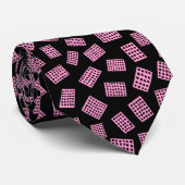 Cravate Rectangles Abstraits 081122 - Rose sur Noir (Roulé)
