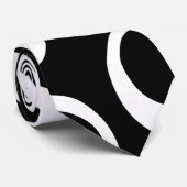 Cravate Rétro conception noire et blanche à la mode. (Roulé)