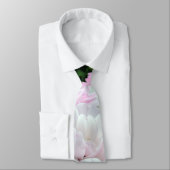 Cravate robe à monogramme de fleur de rose rose et blanc. (Attaché)