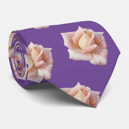 Cravate Rose (Roulé)