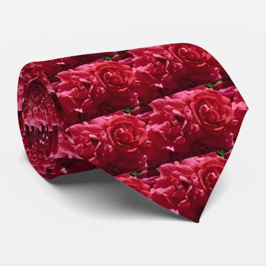 Cravate Roses rouges (Roulé)