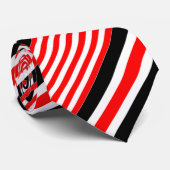 Cravate Rouge Blanc et Rayures Noires Classiques Tendance (Roulé)