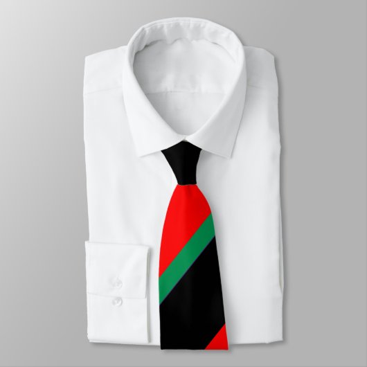 Cravate Rouge et vert noirs (Attaché)