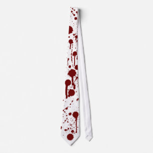Cravate sanglante du vampire de Delphine