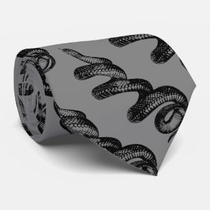Cravate serpent toxique avec l'arrière - plan gris