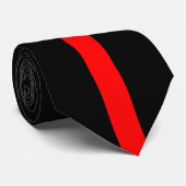 Cravate Simple Rayure Rouge sur Fond Noir (Roulé)
