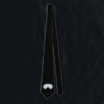 Cravate Ski Goggles Mountain View Illustration<br><div class="desc">Ski Goggles Mountain View Illustration. Illustration de lunettes de ski avec un reflet paysage de montagne. Illustration des lunettes de ski alpin. Skier,  snowboarder équipe de ski,  club de ski design lunettes. Cadeaux pour skieurs et snowboarders. Les lunettes de ski design décoration maison,  produits de fête,  papeterie et cadeaux.</div>