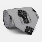 Cravate Solidarité Poing Grunge Style Distressed (Roulé)
