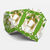 CRAVATE ST.PATRICK'S DAY SHAMROCKS VERTS ET TRINITÉ (Roulé)