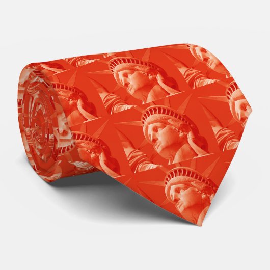 Cravate Statue rouge de la Liberté (Roulé)