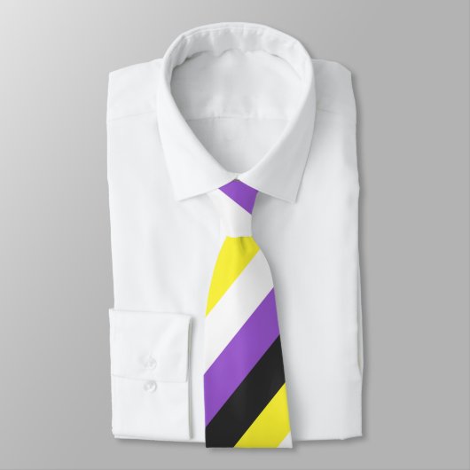 Cravate Stripes non-binaires (Attaché)