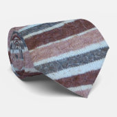 Cravate style rétro rayures en tricot marron et beige (Roulé)
