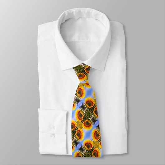 Cravate Sunflower In Sunshine Motif d'art Abstrait (Attaché)
