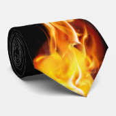 Cravate sur le feu (Roulé)