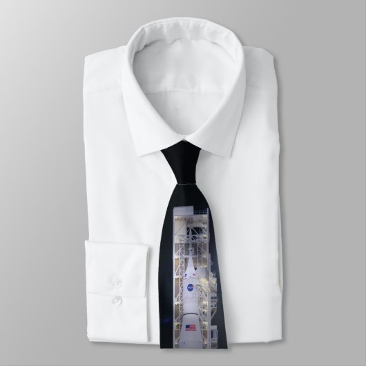 Cravate Système de lancement spatial SLS de la NASA (Attaché)