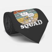 Cravate T-shirt rétro BBQ Smoker Squad Est.1976 (Roulé)