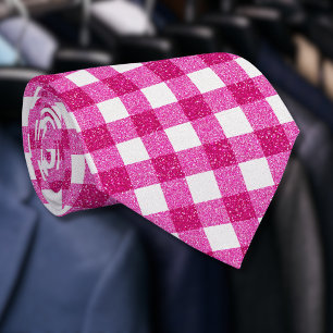Cravate Tartan Pailleté Rose Élégant sur Fond Blanc