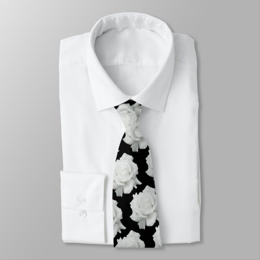 Cravate Tie Pétales de Rose Blanche (Attaché)