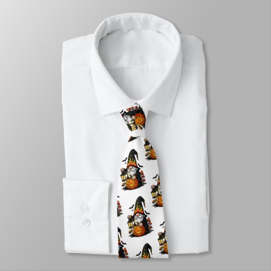 Cravate Tied de cou Gnome d'Halloween (Attaché)