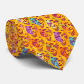 Cravate Tiger pattern on dark yellow background (Roulé)