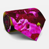 Cravate Tiger Swallowtail sur Azalea (Roulé)