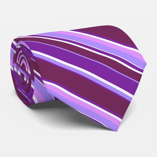 Cravate Tons de rayures violettes (Roulé)