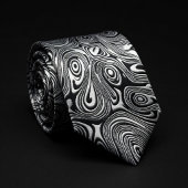Cravate Tourbillon hypnotique noir et blanc