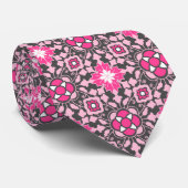 Cravate Tuile marocaine florale, rose fuchsia et gris/gris (Roulé)