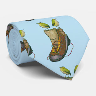 Cravate Tuke en métal sur une botte de randonnée