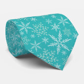 Cravate Turquoise moderne Snowflakes Motif de Noël d'hiver (Roulé)